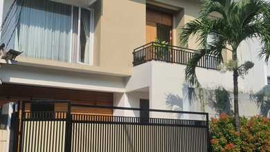 Rumah Elegan di Kelapa Gading, Jakarta Utara, 4 KT, LT 187m²