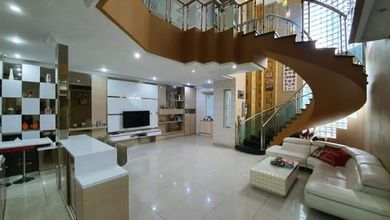 Dijual rumah Mewah di Kelapa Gading, Jakarta Utara - LT 377m²