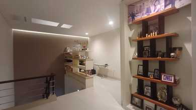 Penawaran Langka, rumah Prestisius di Kelapa Gading, Jakarta Utara, LB 350m²