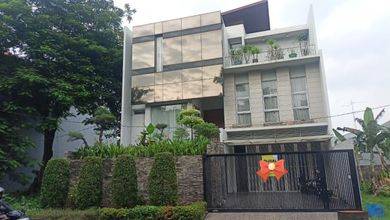 Jual Rumah Megah LT 285 m2 Area Kelapa Gading, Jakarta Utara