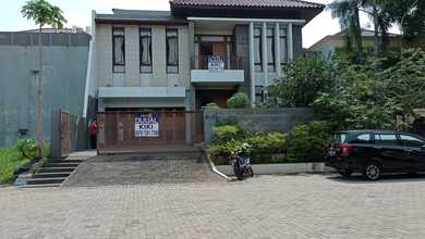 Rumah Elegan di Kelapa Gading, Jakarta Utara, 5 KT, LT 375m²