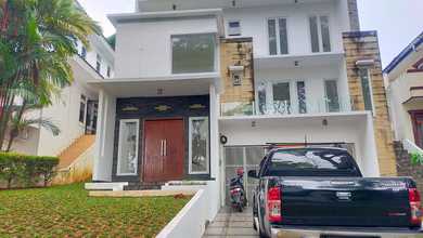 Rumah Area Premium Sentul City, Bogor - Harga Menarik 5 Miliar