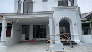 Rumah Mewah di Bintaro, Tangerang Selatan, 4 KT, LT 120m²