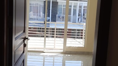 Properti Siap Pakai di Kawasan Green Lake City, Jakarta Barat, LT 60m²