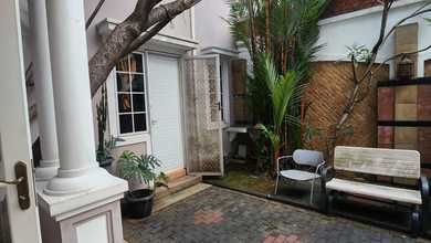 Hunian Mewah di Kawasan Kota Wisata, Bogor, LB 300m², Harga 5,5 Miliar