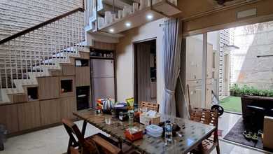 For Sale rumah Eksklusif di BSD Nusaloka, Tangerang - LT 200m²