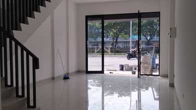 Disewakan Ruko Hoek 3 Lantai di BSD Enchante Business Park Tangerang