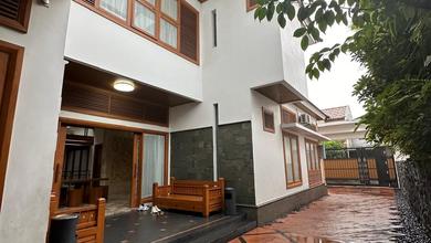 For Sale rumah Mewah di Meruya, Jakarta Barat - LT 750m²