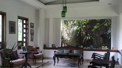 Hunian Mewah di Kawasan Pondok Labu, Jakarta Selatan, LB 500m², Harga 26 Miliar