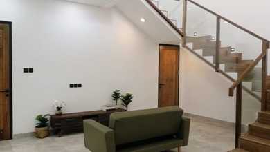 Hunian Mewah di BSD City, Tangerang, 4 KT, LT 180m²