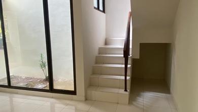 Dijual Rumah Strategis di BSD Green Wich, Tangerang - LT 84m²