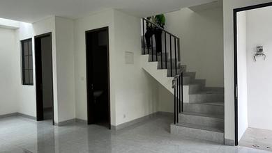 Dikontrakkan Rumah Murah di Bintaro, Tangerang Selatan, LT 72m²