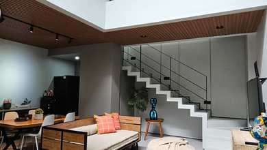 Dijual Rumah Strategis di Bintaro, Tangerang Selatan - LT 105m²