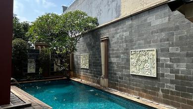 Dijual rumah Premium di Kota Wisata, Bogor - LT 464m²