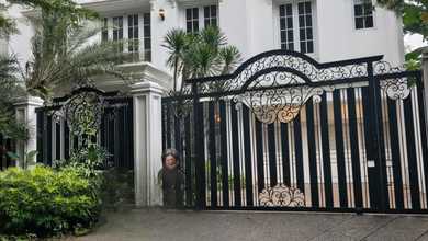 Hunian Elegan di Pondok Indah, Jakarta Selatan, 5 KT, LT 620m²