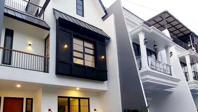 Penawaran Eksklusif, rumah Prestisius di Jagakarsa, Jakarta Selatan, LB 200m²