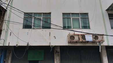 Ruko Gandeng Dekat Toll Siap Huni di Kapuk Kamal Jakarta Barat