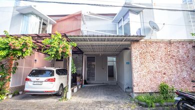 Rumah Dijual di Sunset Road, Badung, LB 100m², Harga Terbaik!