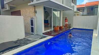 Disewakan Villa 2 Lantai Puri Gading Jimbaran Dengan Private Pool