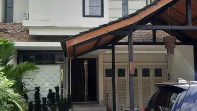 Rumah Mewah di Renon, Denpasar, 5 KT, LT 250m²