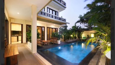 Villa 3 Lantai Jl Sahadewa Pecatu Kuta Selatan, Shm&imb Lengkap