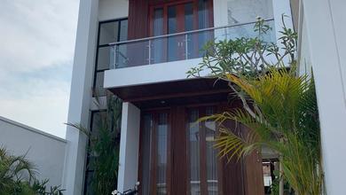 Luxury Villa Uluwatu Ungasan Kuta Selatan, Full Furnished 