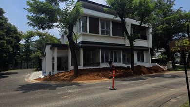 Rumah Elegan di BSD Foresta, Tangerang, 4 Kamar Tidur, LT 247m²