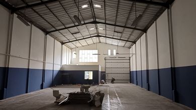 DISEWAKAN  Cepat Gudang Taman Tekno Di bsd