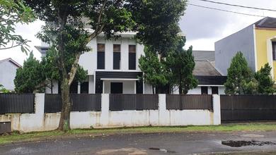 Rumah Elegan di BSD Anggrek Loka, Tangerang, 2 KT, LT 776m²