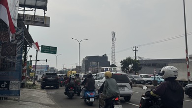 Ruko 3 Lantai Jalan Ramai 2 Arah di Jl Raya Serpong