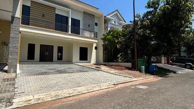 Rumah Elegan di Gunung Putri, Bogor, 5 Kamar Tidur, LT 200m²