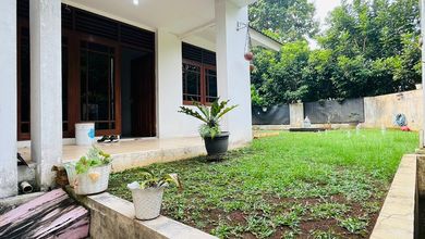 Kesempatan Eksklusif, rumah Prestisius di Cibubur, Jakarta Timur, LB 180m²
