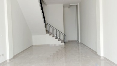 Ruko 4 Lantai, Bagus, Siap Pakai, Lokasi Top Favorit, Paling Dicari Di Golf Island Pik Pantai Indah Kapuk