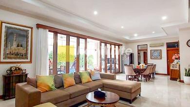 Rumah Elegan di Cipete, Jakarta Selatan, 7 KT, LT 608m²