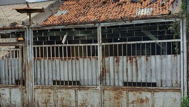 Rumah Elegan di Jatinegara, Jakarta Timur, 1 Kamar Tidur, LT 344m²