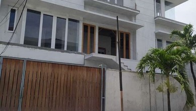 For Sale rumah Premium di Sunter, Jakarta Utara - LT 240m²