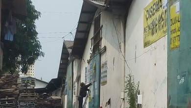 DijuaL Gudang Pluit  Luas 4000 m strategis depan pintu TOL 