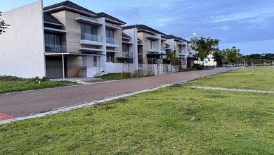 Hunian Elegan di Golf Island, Jakarta Utara, 3 KT, LT 250m²