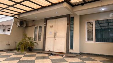 Penawaran Langka, rumah Mewah di Joglo, Jakarta Barat, LB 200m²