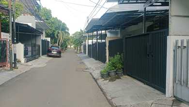 Rumah Favorit di Joglo, Jakarta Barat, 3 KT, Harga 2,1 Miliar