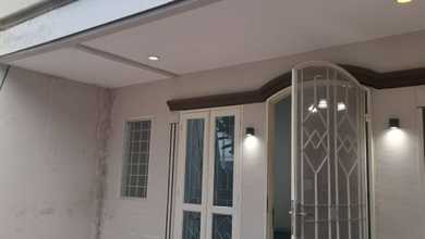 Rumah Area Luxury Permata Buana, Jakarta Barat - Harga Menarik 4,3 Miliar