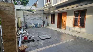 Hunian Elite di Kawasan Pluit, Jakarta Utara, LB 350m², Harga 6,5 Miliar