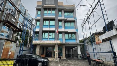 Gedung di Salemba Raya 