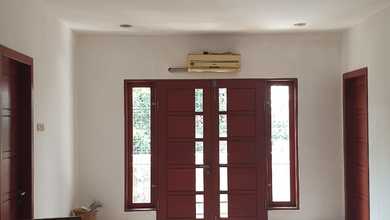 Hunian Mewah di Kawasan Tomang, Jakarta Barat, LB 196m², Harga 7 Miliar