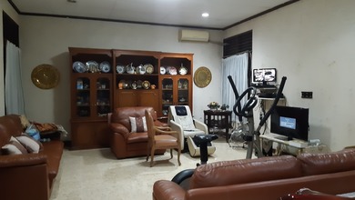 Rumah Elite di Kawasan Tebet, Jakarta Selatan, LB 400m², Harga 11 Miliar