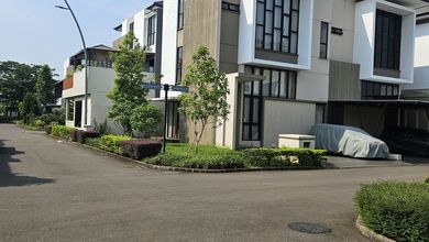 Rumah Area Luxury Jakarta Garden City, Jakarta Timur - Harga Terbaik 5 Miliar