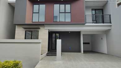 For Sale rumah Eksklusif di Sektor 9-Bintaro, Tangerang Selatan - LT 180m²