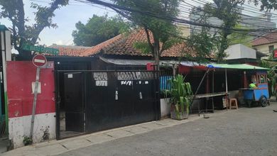 Hunian Elegan di Batu Ceper, Jakarta Pusat, 4 Kamar Tidur, LT 419m²