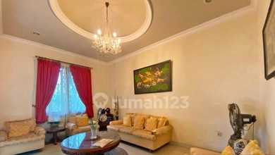 Rumah Area Premium Kebayoran Baru, Jakarta Selatan - Harga Terbaik 11,5 Miliar