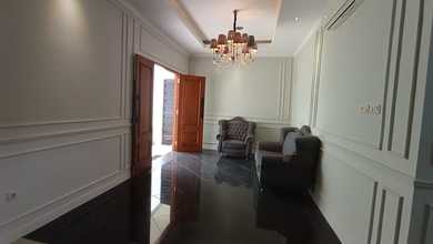 Penawaran Eksklusif, rumah Prestisius di Cilandak, Jakarta Selatan, LB 350m²